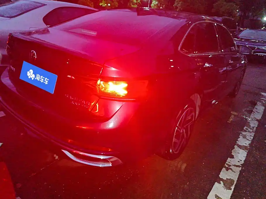 Volkswagen Sagitar 2023