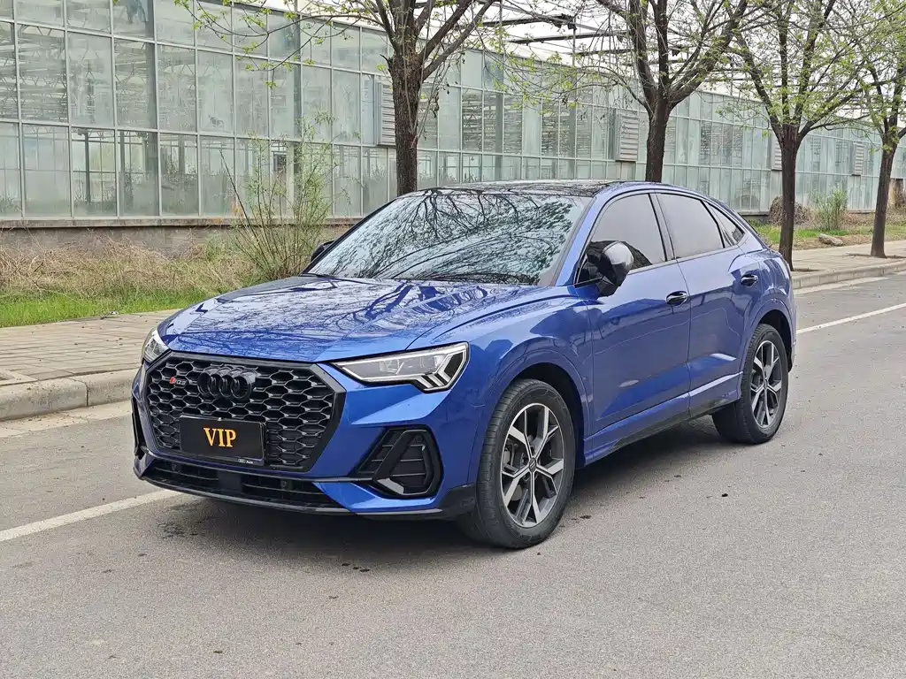 Audi Q3 Sportback 2021 — фото 1