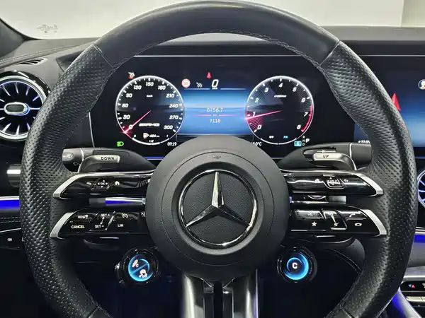 Mercedes-Benz AMG GT 2025