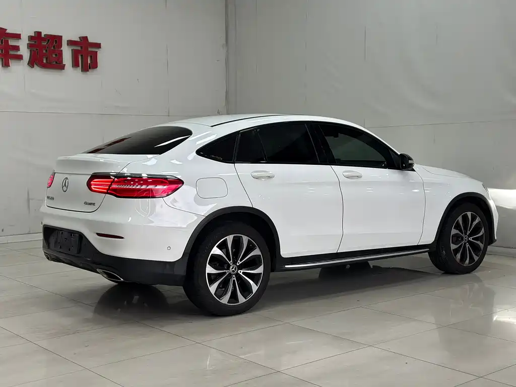 Mercedes-Benz GLC Coupe 2017 — фото 16