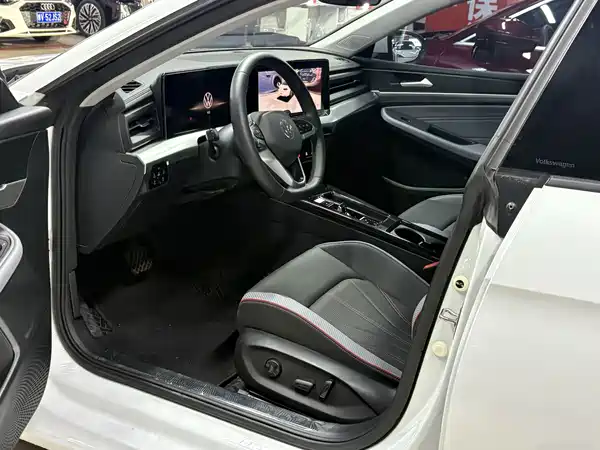 Volkswagen Lamando 2025