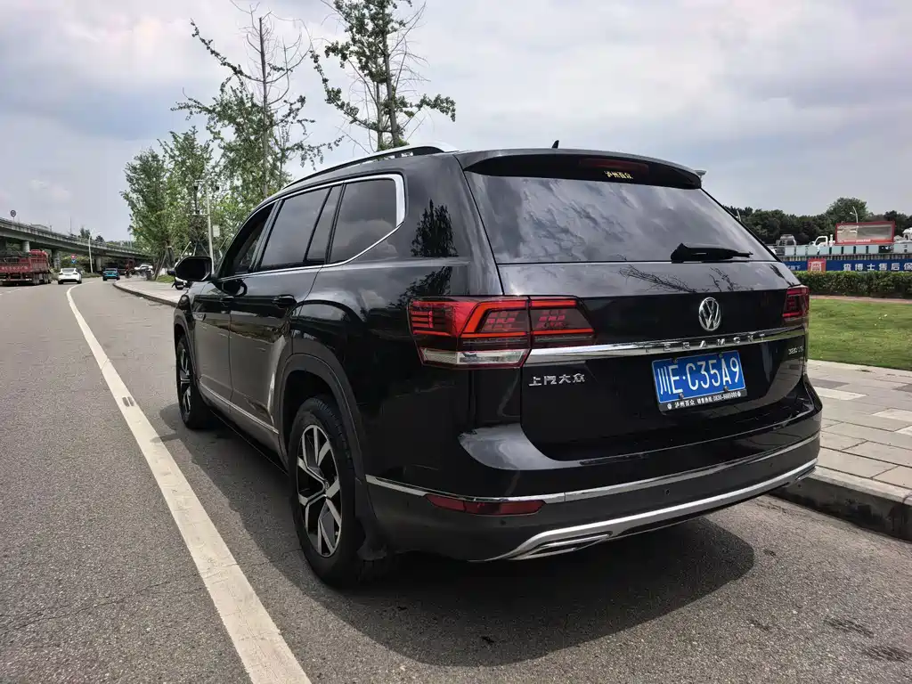 Volkswagen Teramont 2018 — фото 17