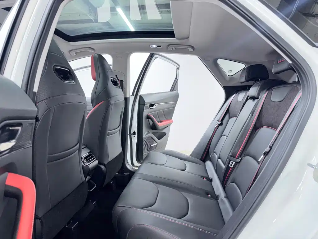 Geely Emgrand S 2022 — фото 8
