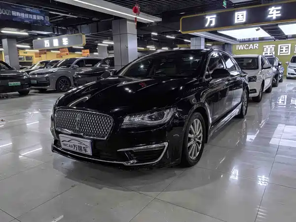 Lincoln MKZ 2018