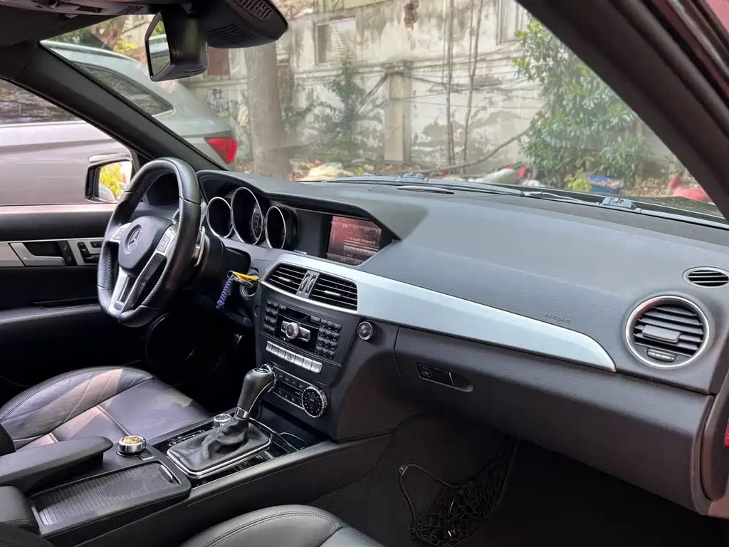 Mercedes-Benz C-Class AMG 2013 — фото 11