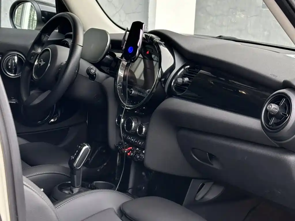 MINI Mini 2021