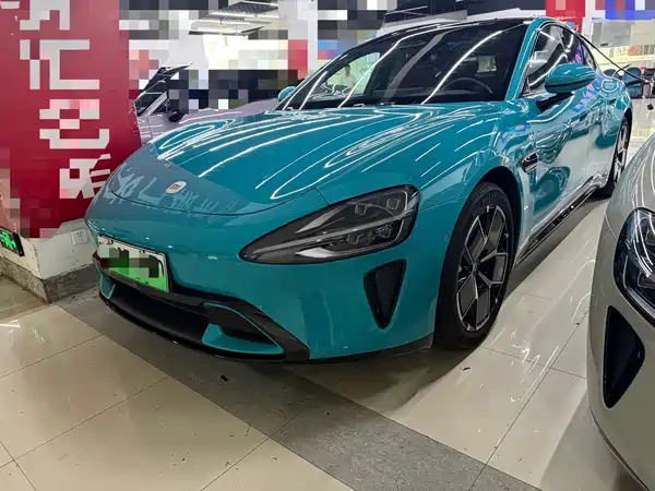 Xiaomi SU7 2025