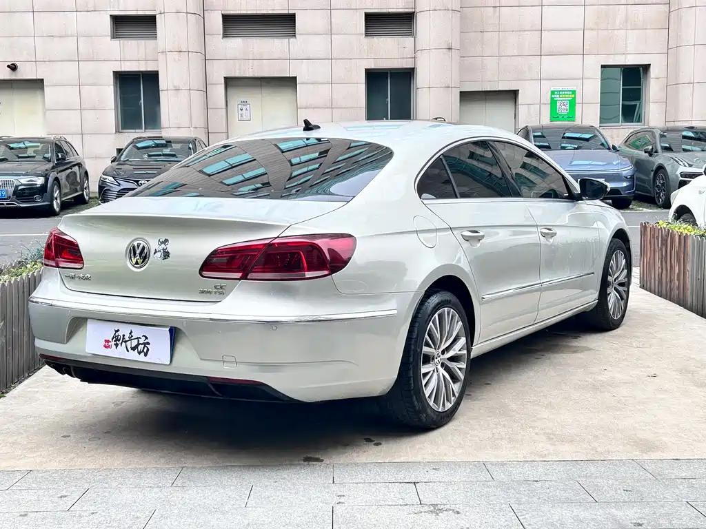 Volkswagen CC 2018 — фото 6