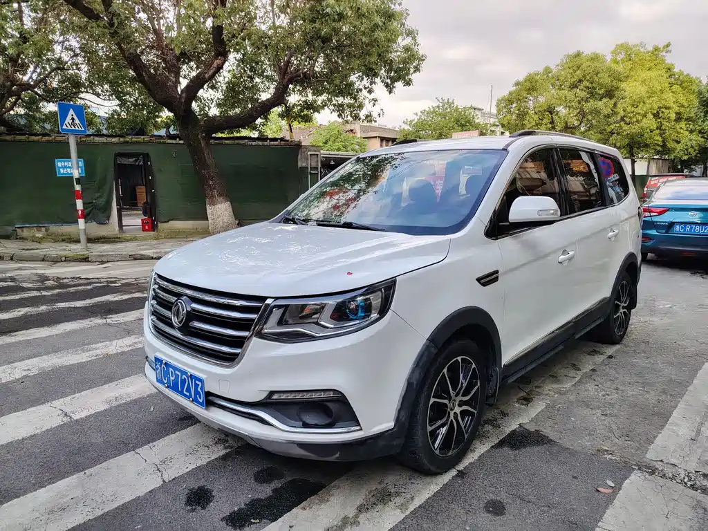 Fengxing SX6 2016