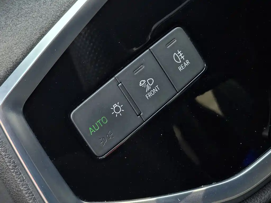 Audi Q3 Sportback 2020 — фото 21