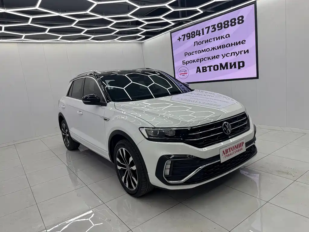 Volkswagen T-Roc 2023 — фото 3