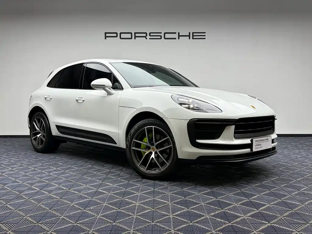 Porsche Macan 2023 — фото 9