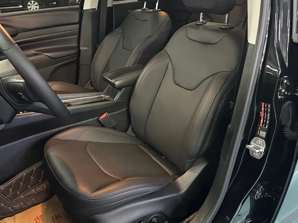 Jeep Compass 2021 — фото 8