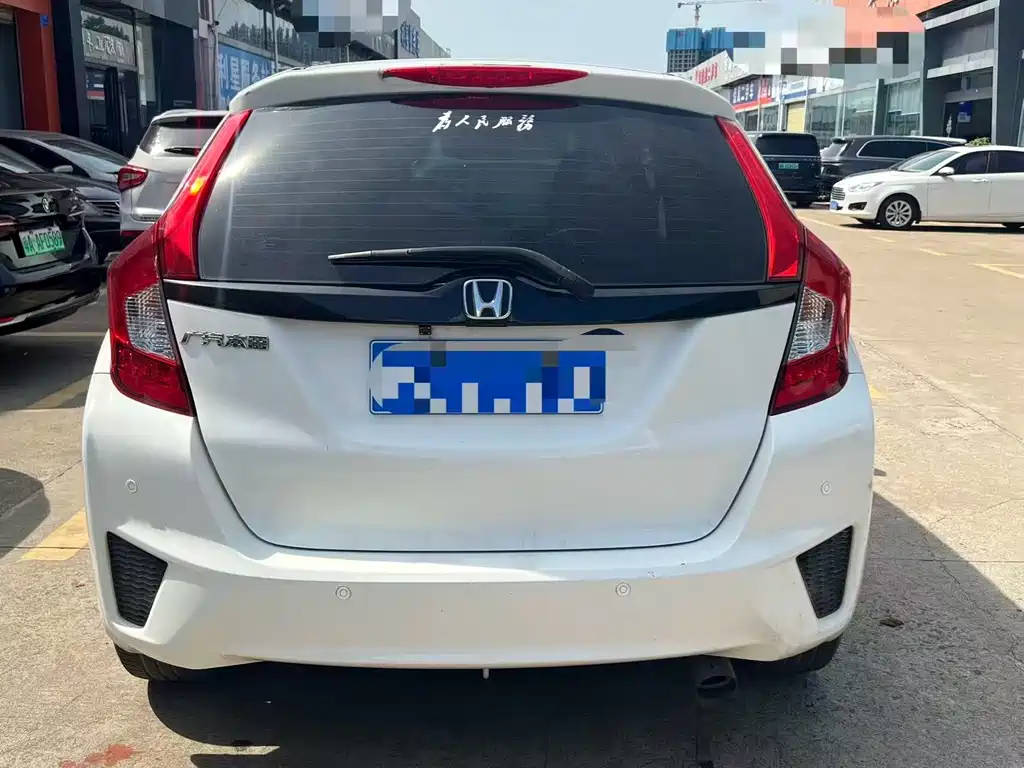 Honda Fit 2016 — фото 6