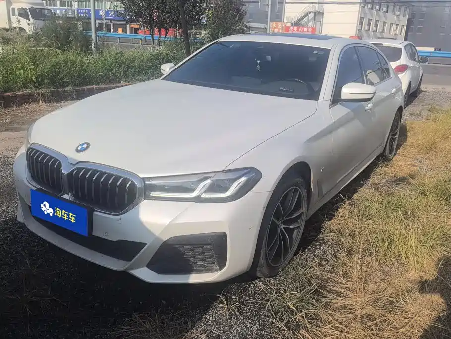 BMW 5 Series 2023