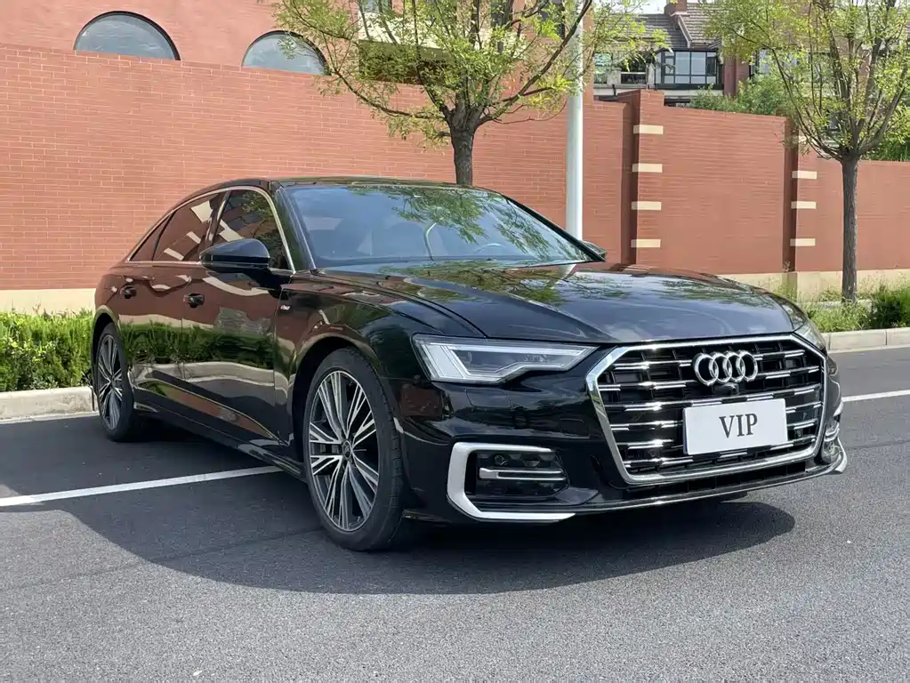 Audi A6L 2023 — фото 1