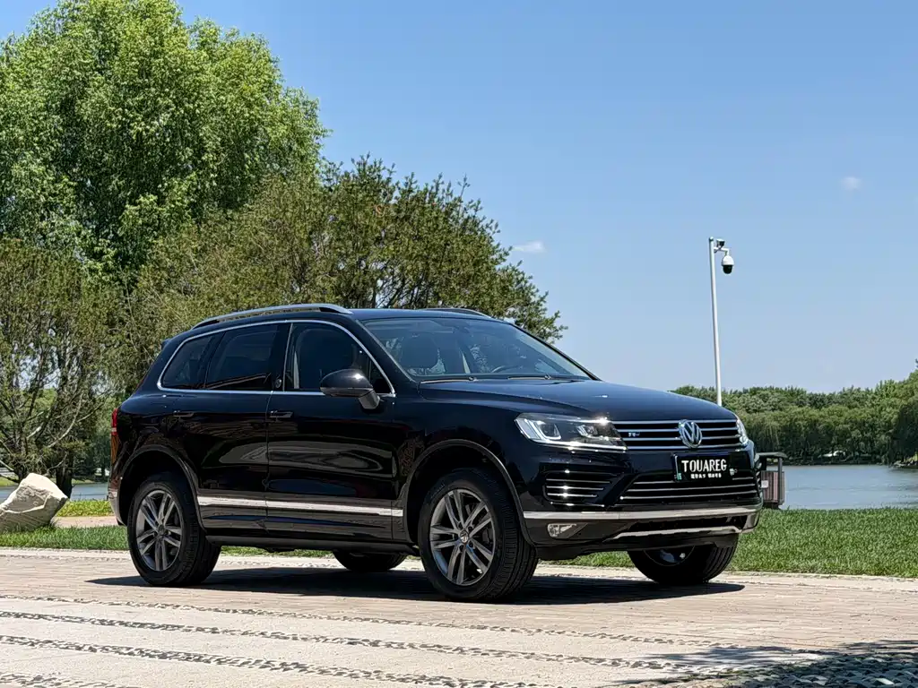 Volkswagen Touareg 2018 — фото 3