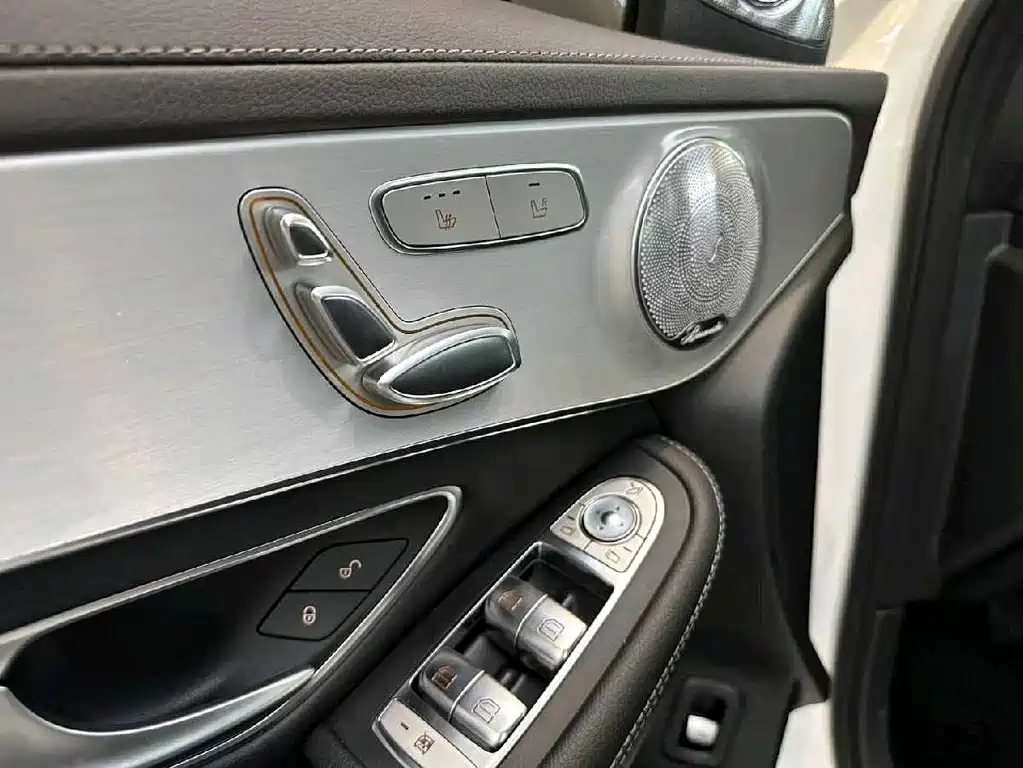 Mercedes-Benz GLC 2022 — фото 6