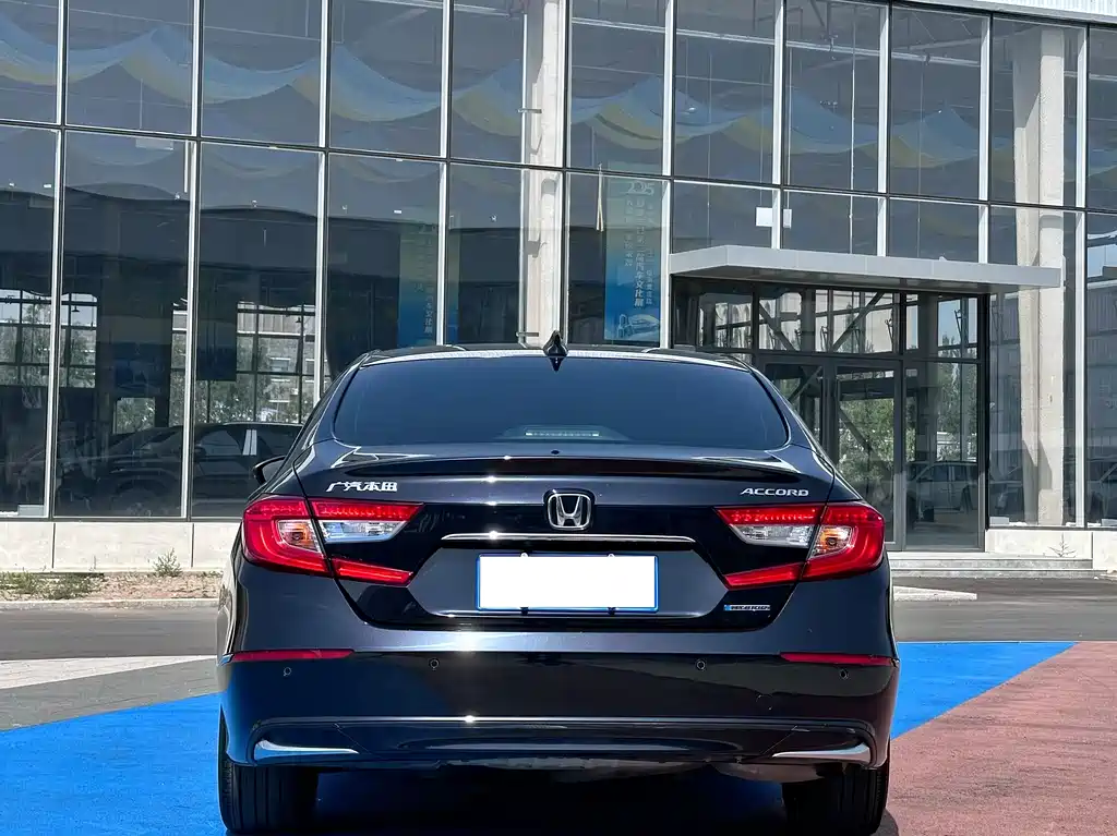Honda Accord 2021 — фото 5