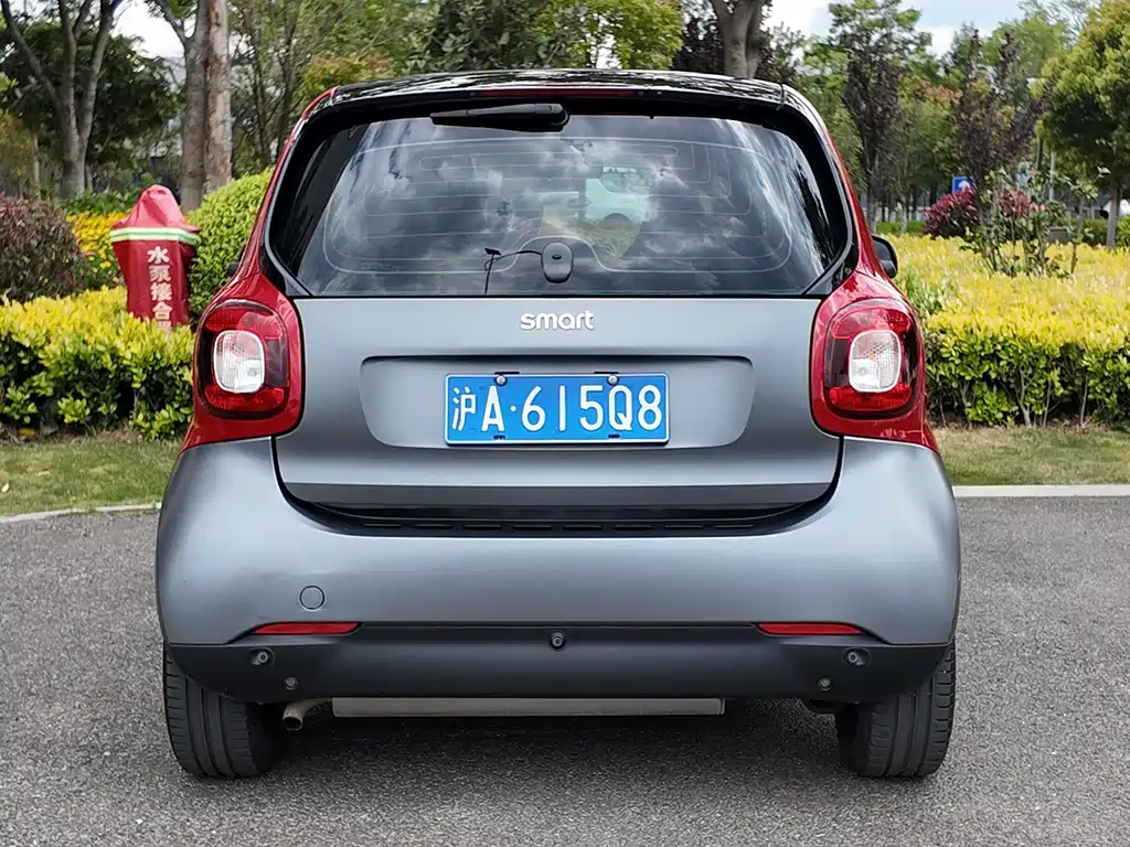 smart Fortwo 2016 — фото 14