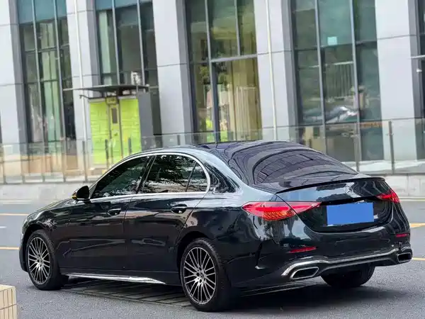 Mercedes-Benz C-Class 2022