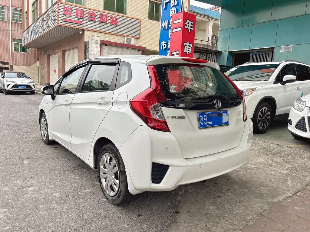 Honda Fit 2016