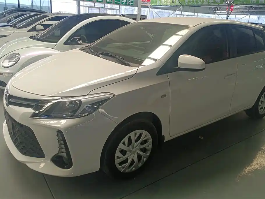 Toyota Vios FS 2022