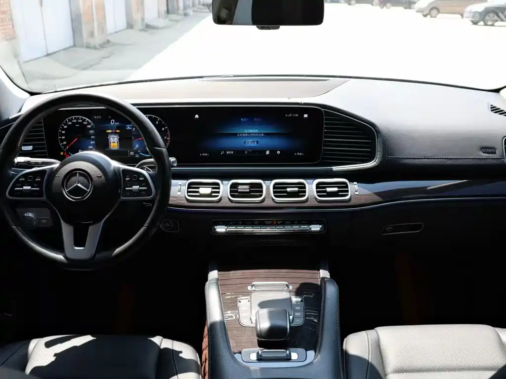 Mercedes-Benz GLE 2021 — фото 9