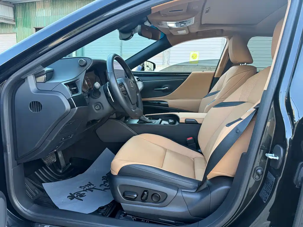 Lexus ES 2024 — фото 8
