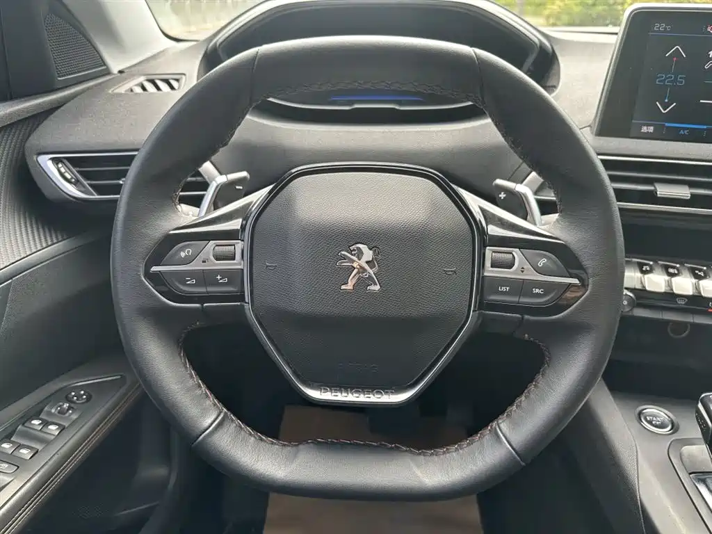 Peugeot 5008 2017 — фото 10