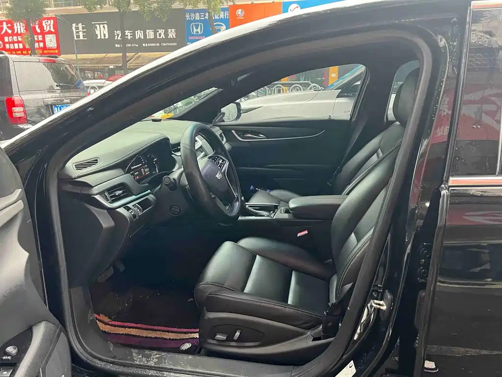 Cadillac XTS 2019 — фото 3