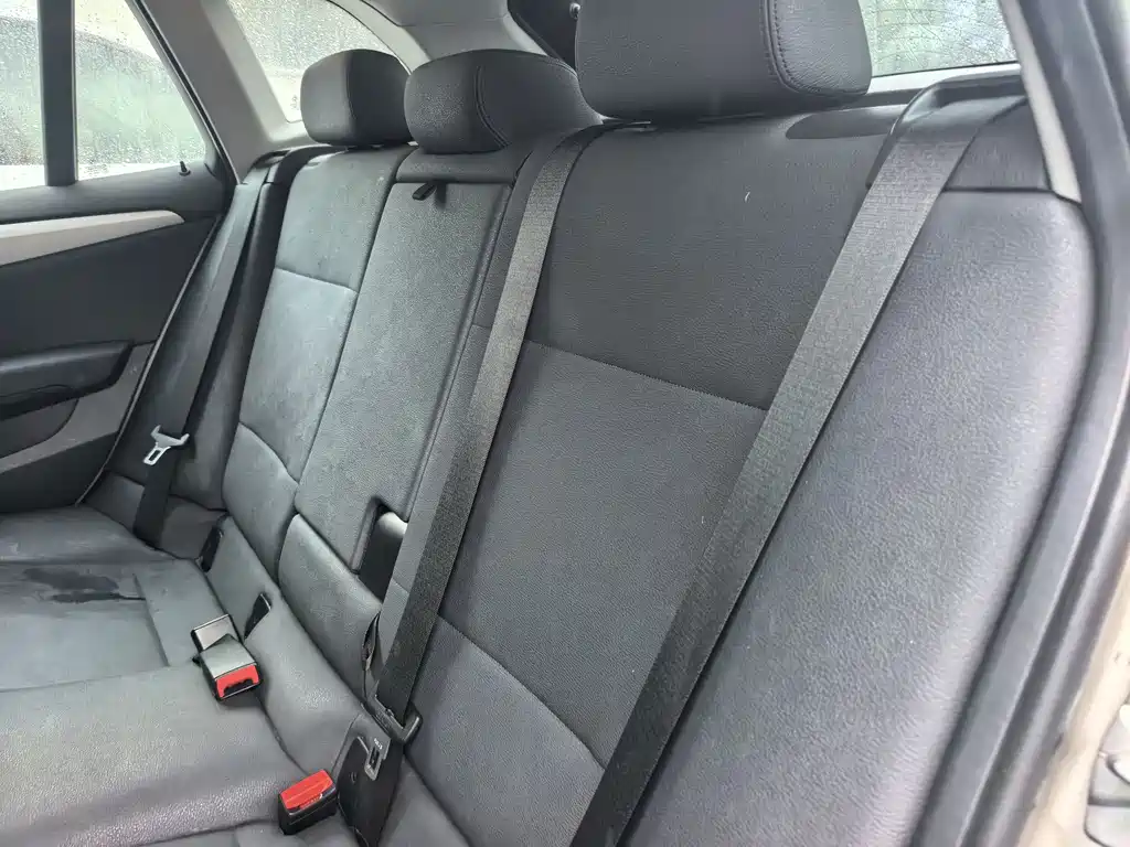 BMW X1 2014 — фото 17