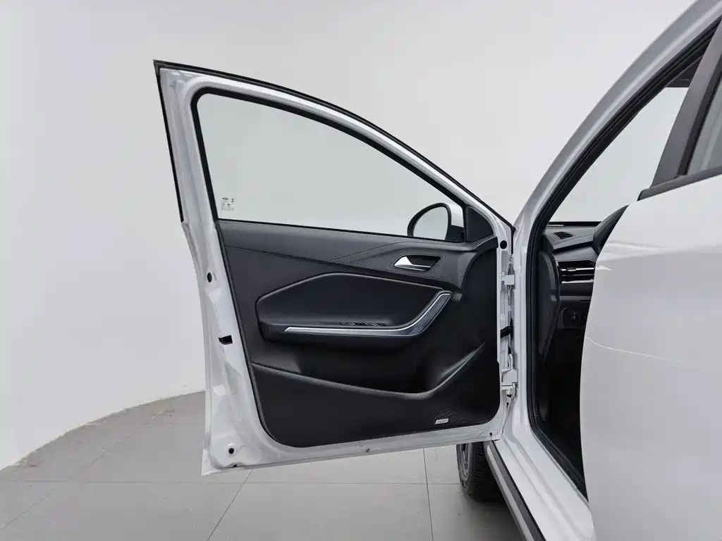Chery Tiggo 3x 2025 — фото 8