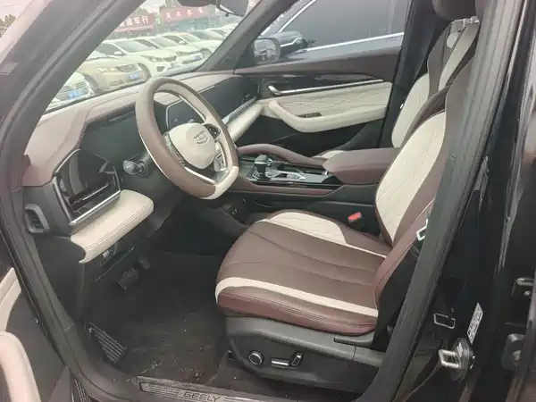 Geely Xingyue L 2023