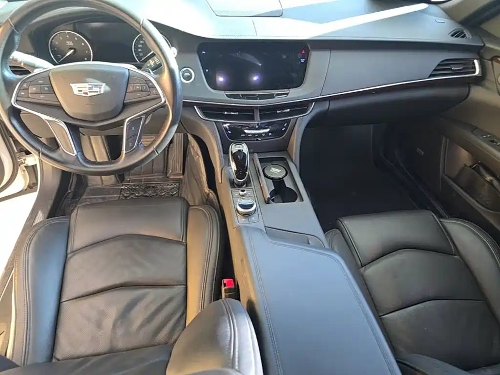 Cadillac CT6 2021 — фото 10