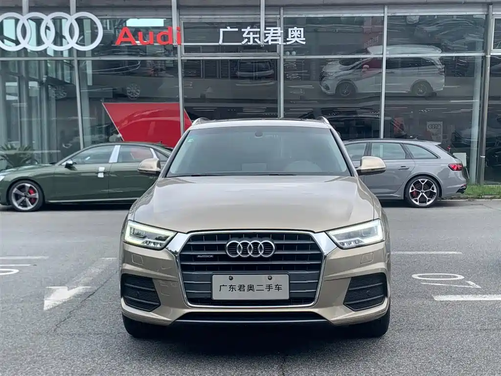 Audi Q3 2017 — фото 2
