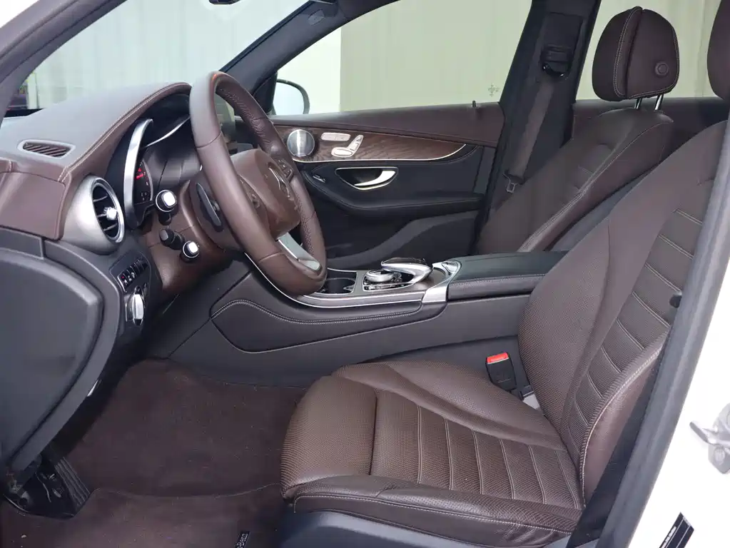 Mercedes-Benz GLC 2016