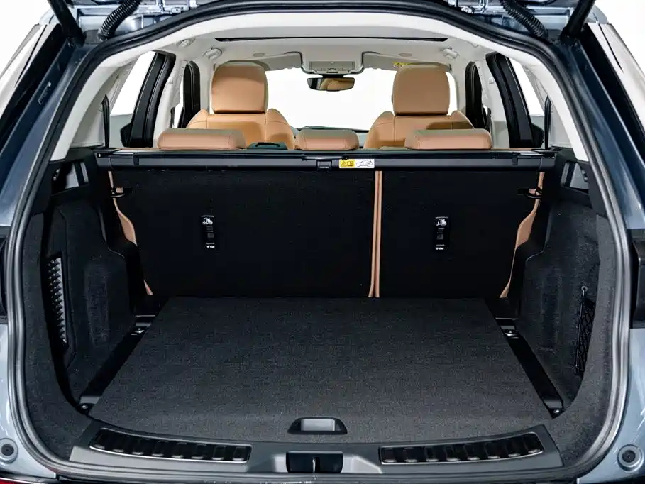 Land Rover Discovery Sport 2024 — фото 23
