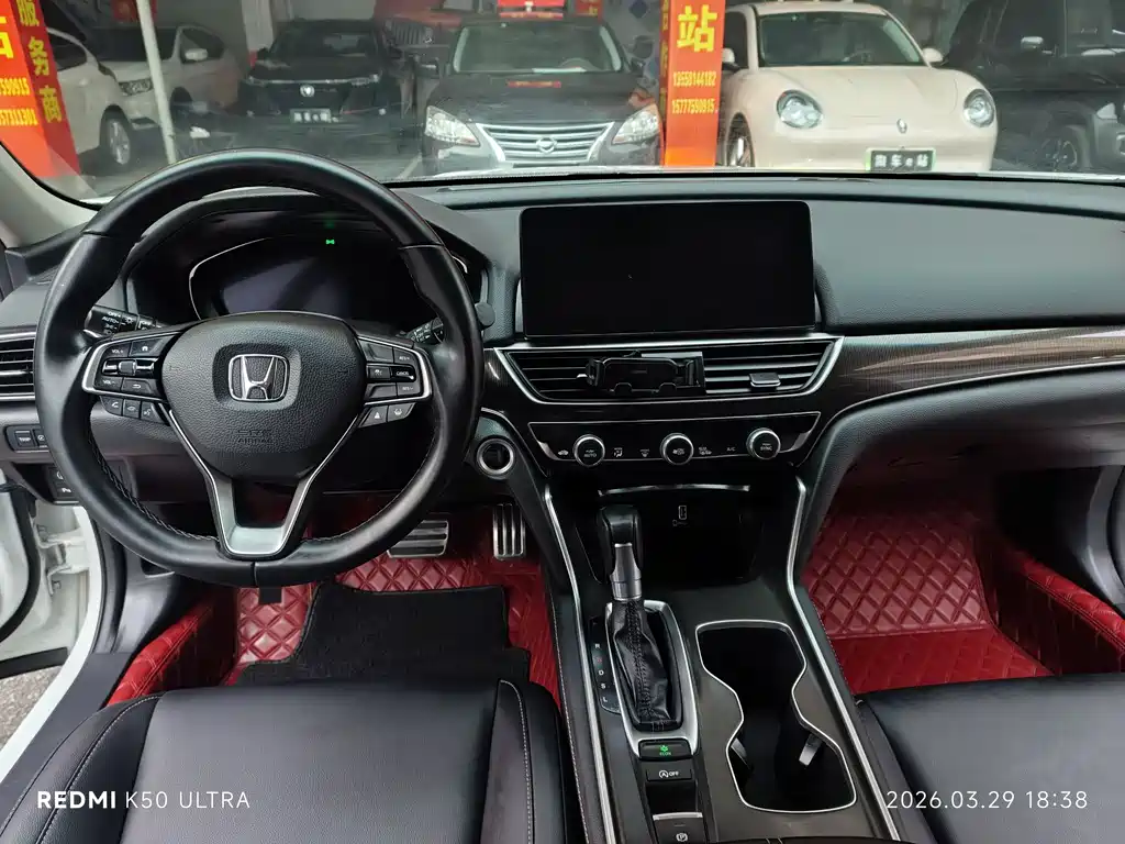 Honda Accord 2022 — фото 13