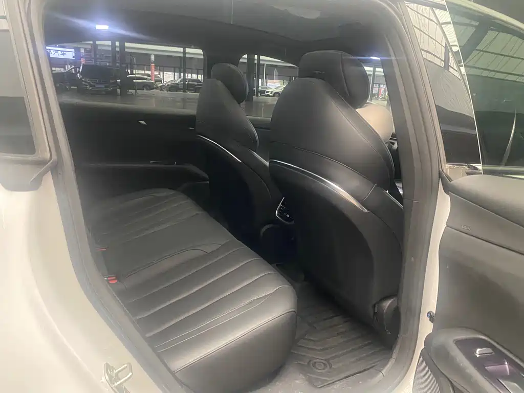 Deepal L07 2025 — фото 7