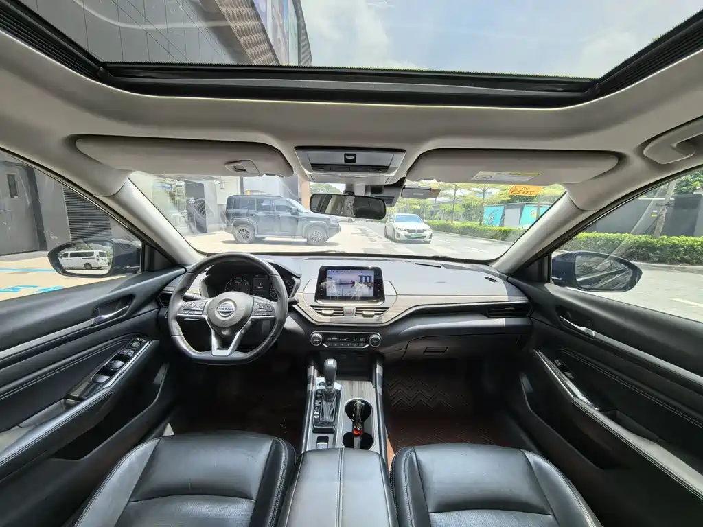 Nissan Teana 2021 — фото 11