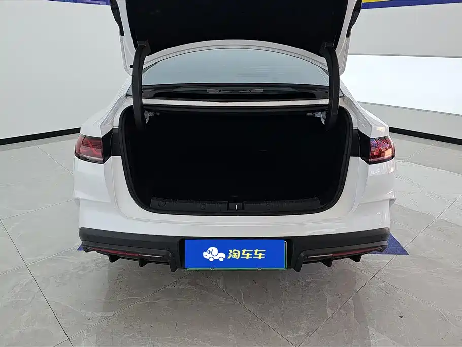 BYD Qin L 2025 — фото 4