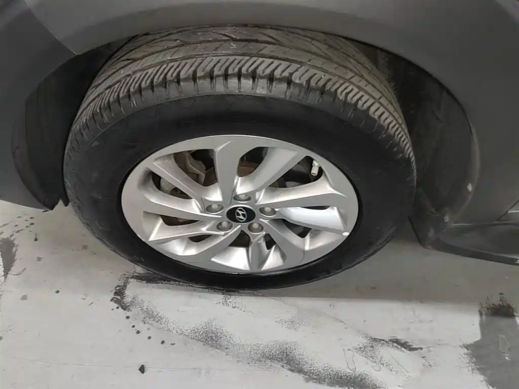 Hyundai Tucson 2018 — фото 23
