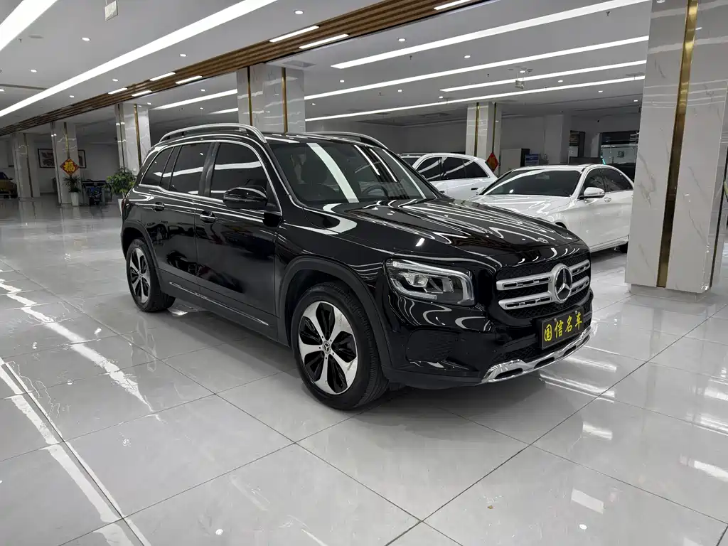 Mercedes-Benz GLB 2022 — фото 3