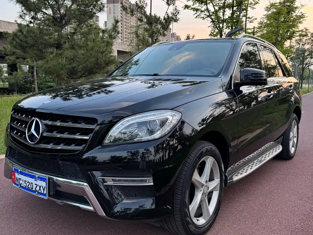 Mercedes-Benz M-Class 2015 — фото 1