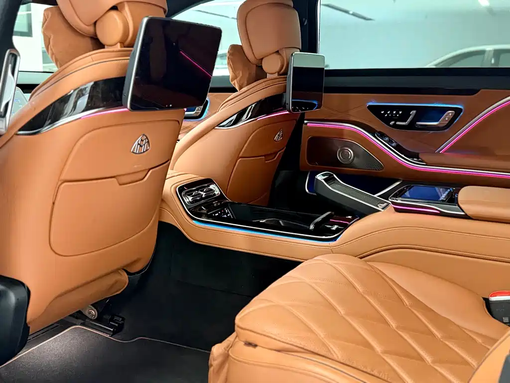 Mercedes-Benz S-Class 2023 — фото 6