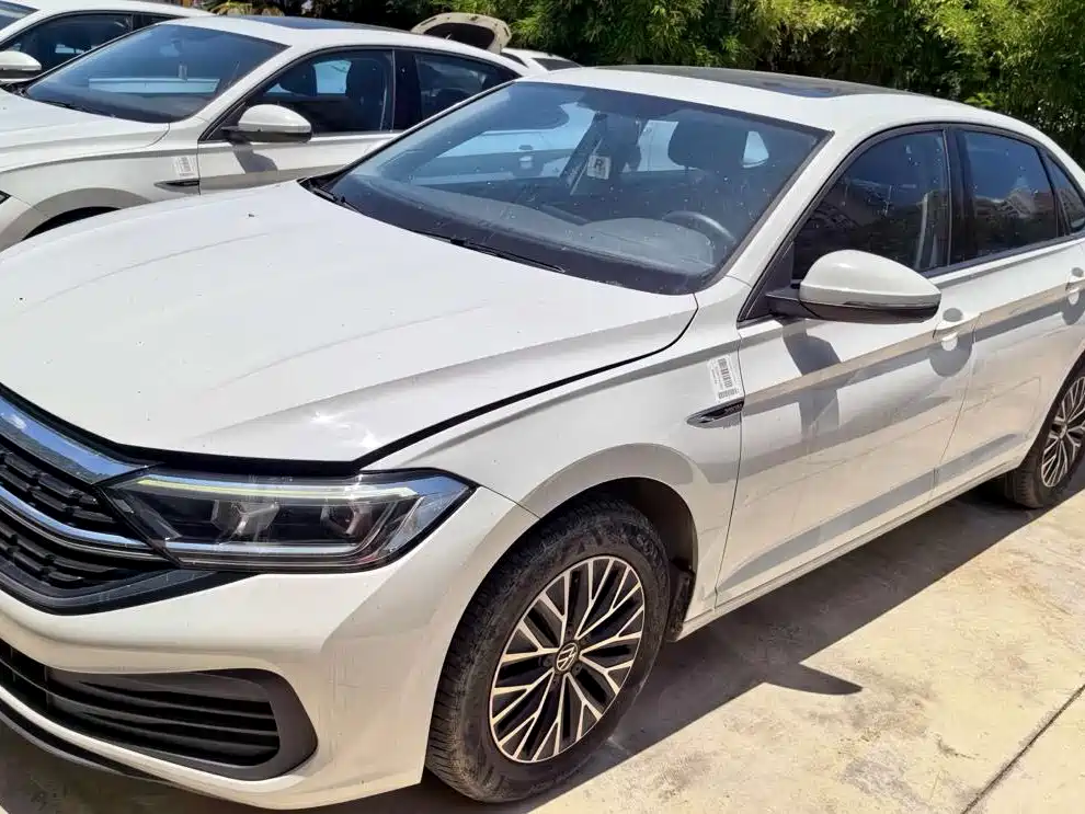 Volkswagen Sagitar 2024