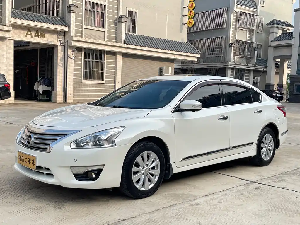 Nissan Teana 2014 — фото 1