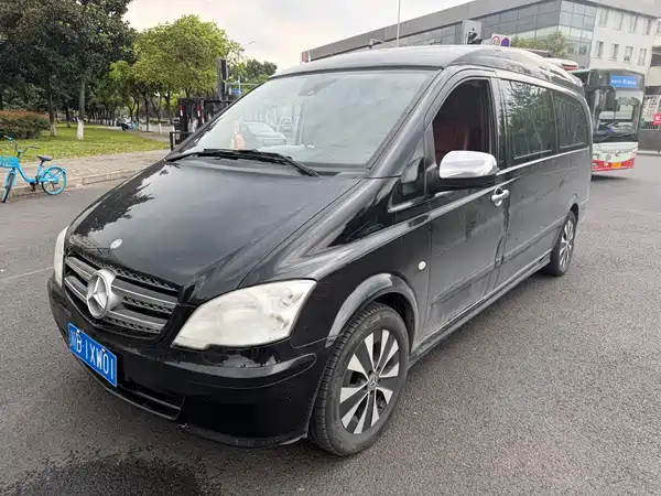 Mercedes-Benz Vito 2013