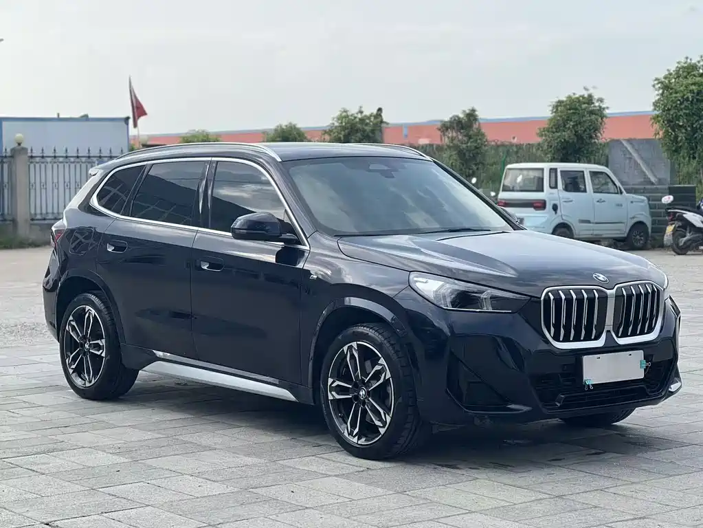 BMW X1 2024 — фото 3